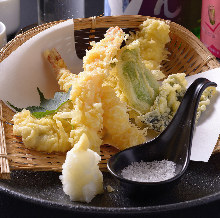 Assorted tempura