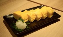 Japanese-style rolled omelet