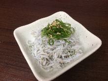 Boiled whitebait rice bowl