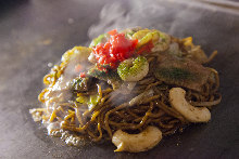 Yakisoba noodles