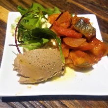 Assorted tapas, 3 kinds Assorted tapas, 3 kinds