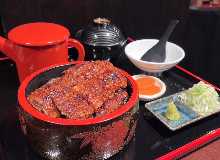 5,480 JPY Set (2 Items) 5,480 JPY Set (2 Items)