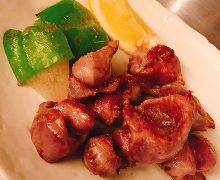 Grilled gizzard skewer