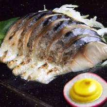 Seared pickled mackerel
