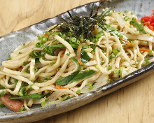 Yakisoba noodles