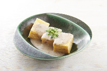 Japanese-style rolled omelet