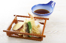 Assorted tempura