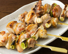 Negima (green onion pieces and chicken)