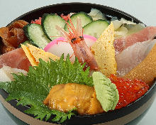 Chirashi sushi