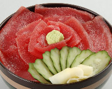 "Tekka" raw tuna rice bowl