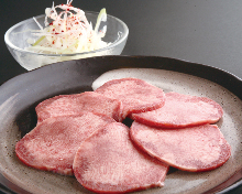 Premium grilled tongue seasoned with salt