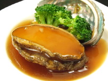 Simmered whole abalone