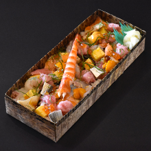 Super Rich Assortment of Raw Fish Bento (Box sushi)