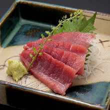  Fresh Wild Bluefin Fatty Tuna Sashimi  (set of 4 slices)