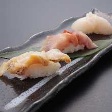 Best Quality Shellfish Nigiri 3 pieces