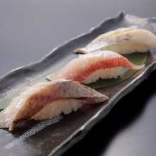Specially Selected  Edomae Broiled Nigiri 3 pieces　