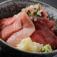 Chutoro (medium fatty tuna) and tuna rice bowl