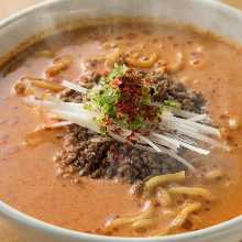 Chinese noodles in Sichuan-style sesame paste soup