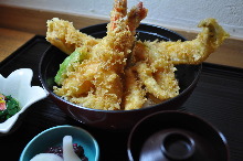 Assorted tempura