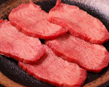 Premium grilled tongue seasoned with salt