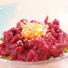 Horse meat tartare