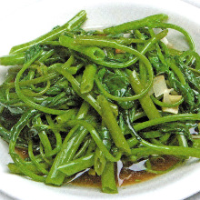 Stir-fried water spinach