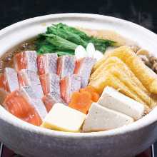 "Ishikari" salmon and vegetable hotpot