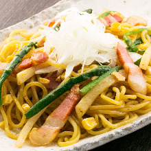 Yakisoba noodles