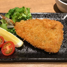 Deep-fried horse mackerel