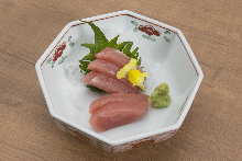 Tuna sashimi