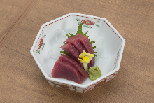 Tuna sashimi