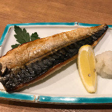 Salted and grilled mackerel