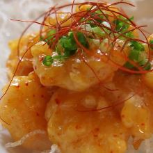 Shrimp with chili sauce and mayonnaise