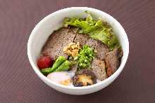 Steak rice bowl