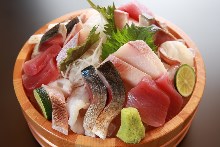 Assorted sashimi