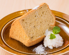 Chiffon cake with soy milk cream