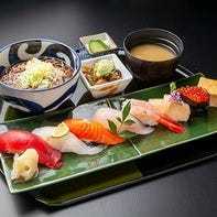 Soba noodles and seven pieces of sushi