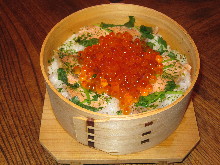 Kaisen Wappa Meshi (seafood cooked in a thin wooden container)