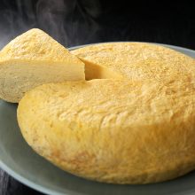 Thick Japanese omelet