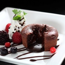 Fondant au chocolat (lava cake)