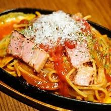 Griddle-cooked pasta Griddle-cooked pasta