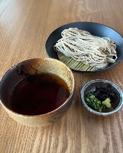 Buckwheat noodles dipped in a broth