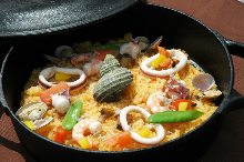 Seafood paella