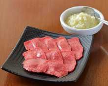 Negi tan shio (salted tongue with green onions)