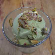 Pistachio ice cream