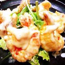 Fried shrimp dressed with mayonnaise