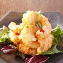 Fried shrimp dressed with mayonnaise