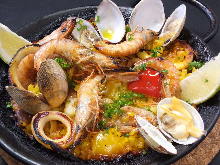 Seafood paella