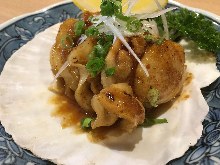 Grilled scallop with butter