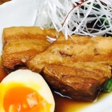 Simmered pork belly